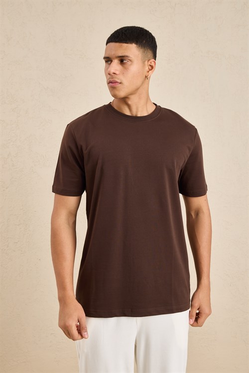 Wholesale Mens Dark Brown Regular Fit Basic Crew-Neck T-Shirt