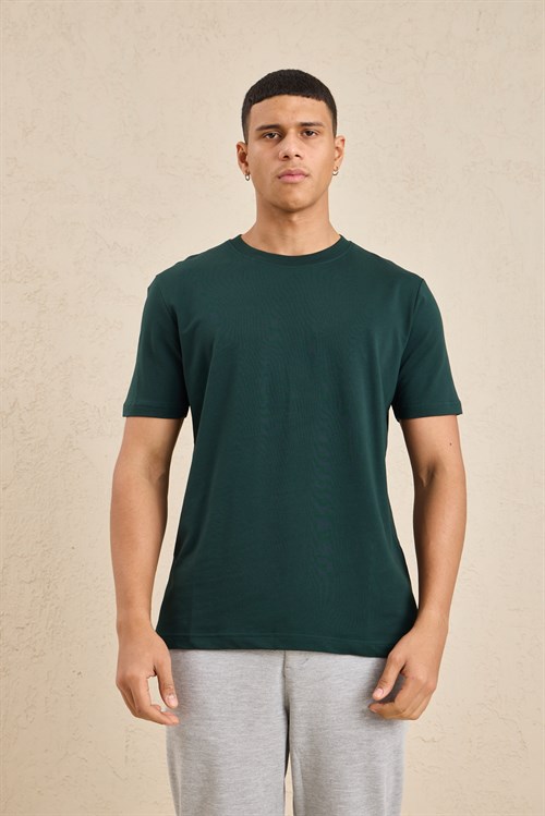 Wholesale Mens Dark Green Regular Fit Basic Crew-Neck T-Shirt