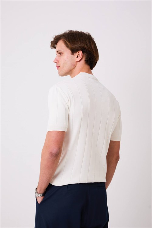 Wholesale Mens Ecru Knit Crew-Neck T-Shirt