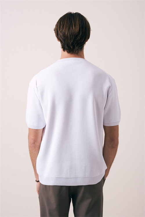 Wholesale Mens Ecru Knit Crew-Neck T-Shirt