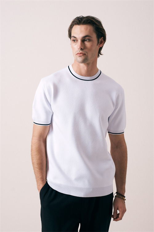 Wholesale Mens Ecru Knit Crew-Neck T-Shirt