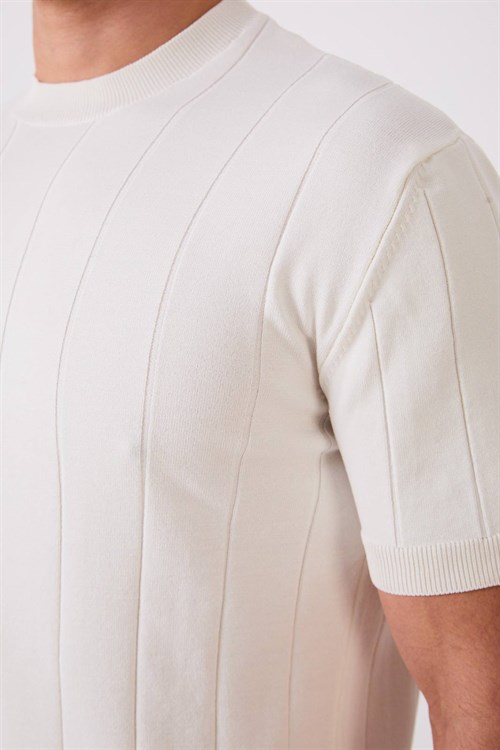 Wholesale Mens Ecru Knit Crew-Neck T-Shirt