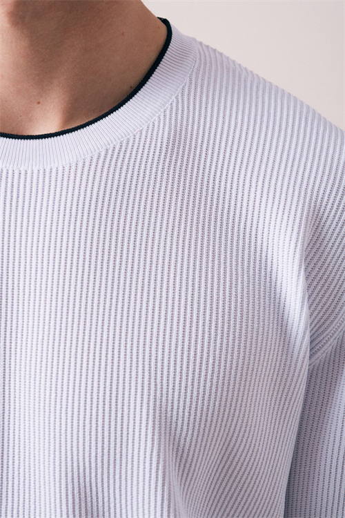 Wholesale Mens Ecru Knit Crew-Neck T-Shirt