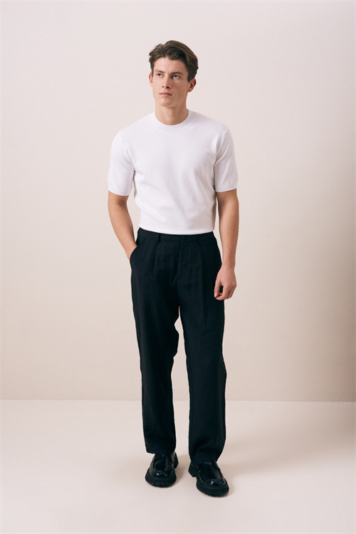 Wholesale Mens Ecru Knit Crew-Neck T-Shirt