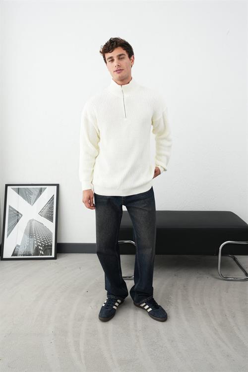 Wholesale Mens Ecru Knit Sweater