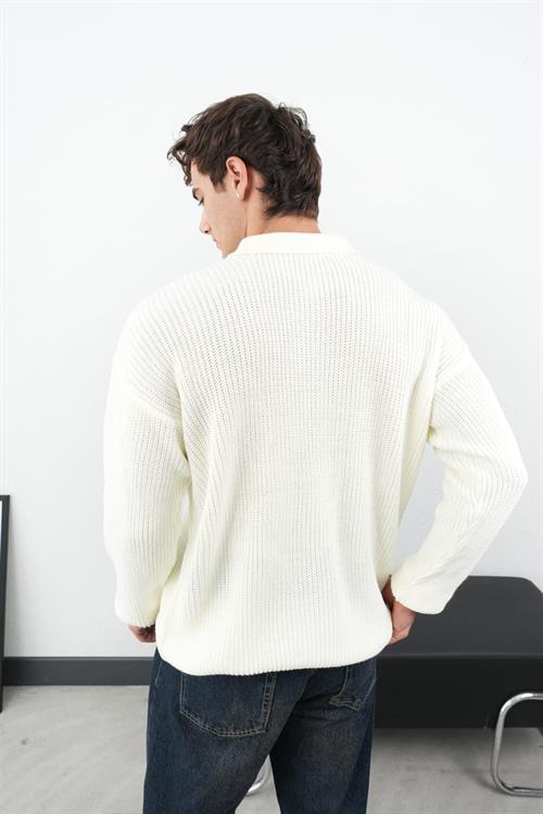 Wholesale Mens Ecru Knit Sweater