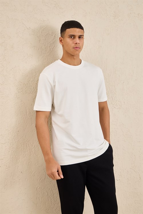 Wholesale Mens Ecru Regular Fit Basic Crew-Neck T-Shirt