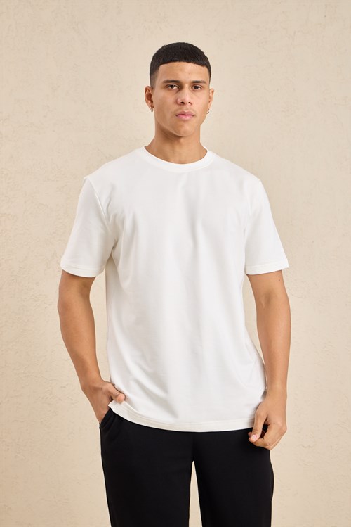 Wholesale Mens Ecru Regular Fit Basic Crew-Neck T-Shirt