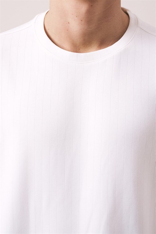 Wholesale Mens Ecru T-Shirt