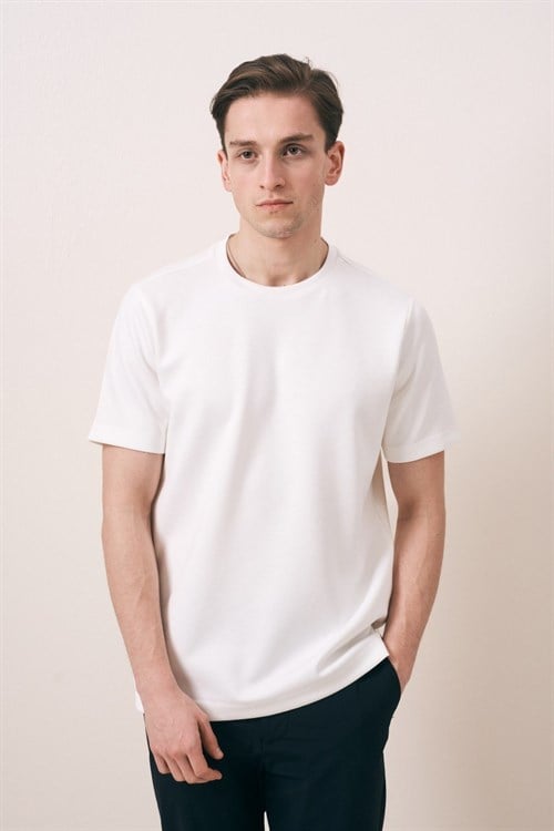 Wholesale Mens Ecru T-Shirt