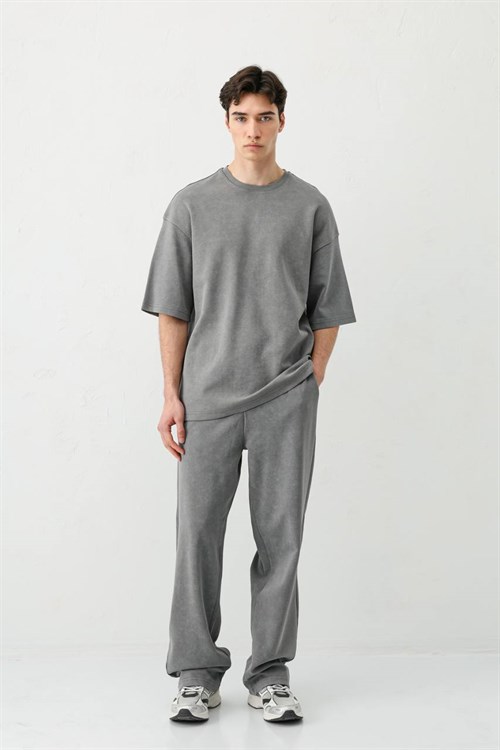 Wholesale Mens Gray T-Shirt and Pants Set