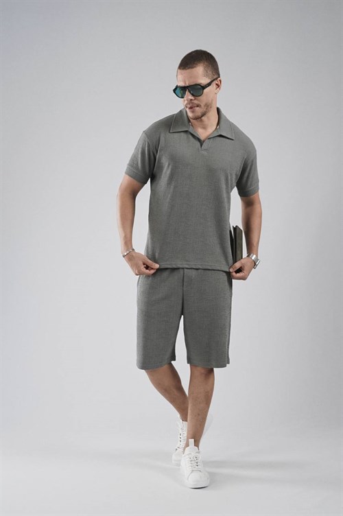 Wholesale Mens Gray T-Shirt and Shorts Set