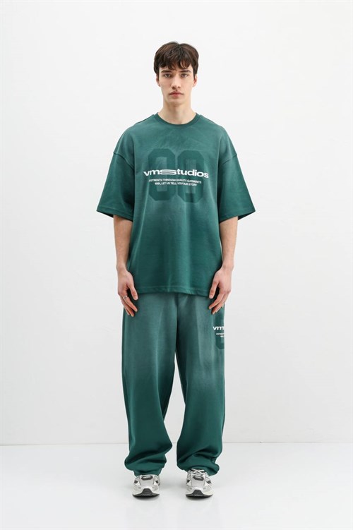 Wholesale Mens Green T-Shirt and Pants Set