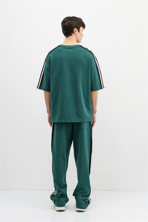 Wholesale Mens Green T-Shirt and Pants Set