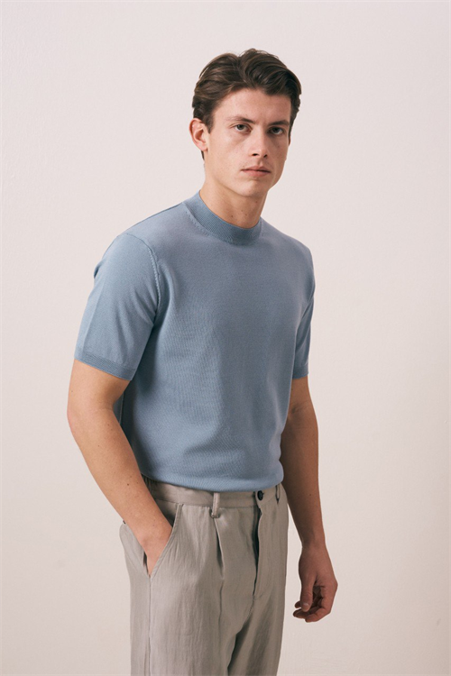 Wholesale Mens Indigo Knit Crew-Neck T-Shirt