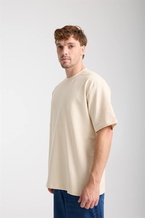 Wholesale Mens Light Beige Oversized Crew-Neck Basic T-Shirt