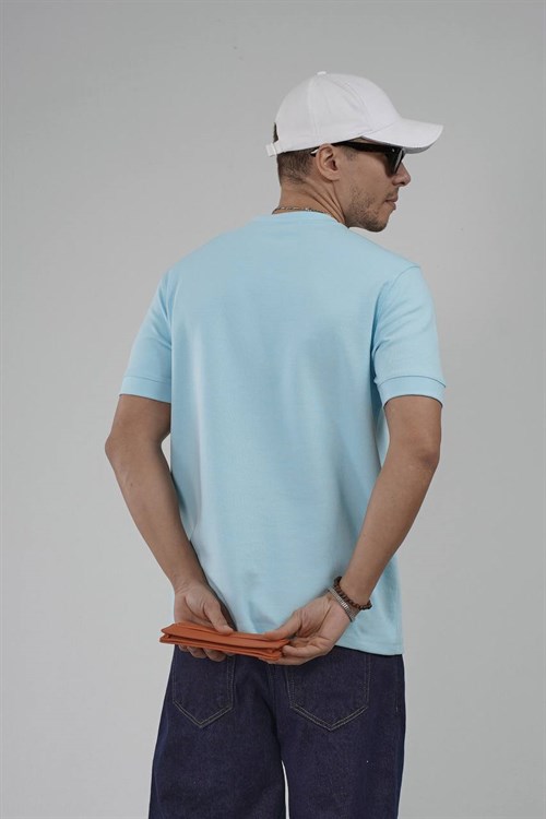 Wholesale Mens Light Blue T-Shirt