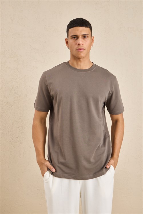 Wholesale Mens Mink Regular Fit Basic Crew-Neck T-Shirt