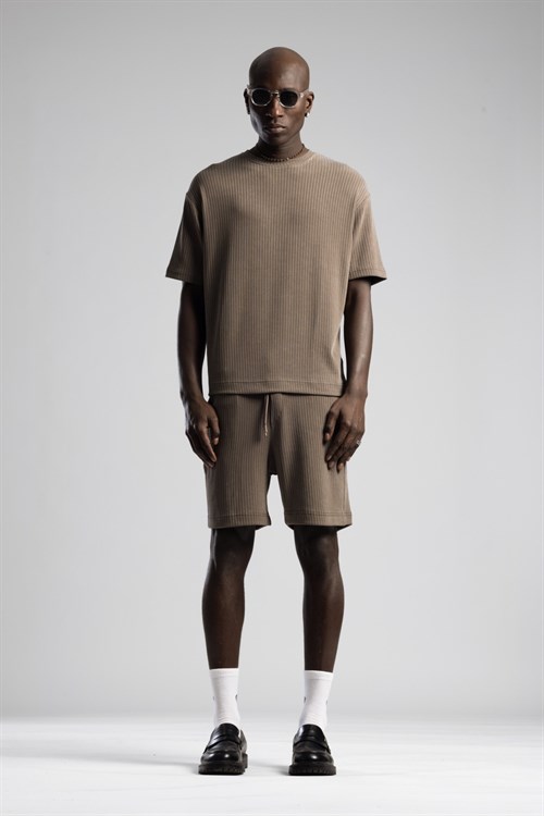 Wholesale Mens Mink T-Shirt and Shorts Set