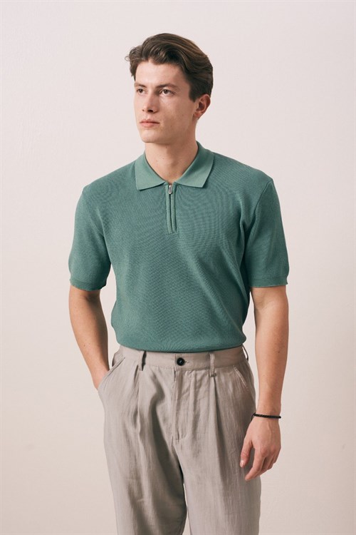 Wholesale Mens Mint Knit T-Shirt