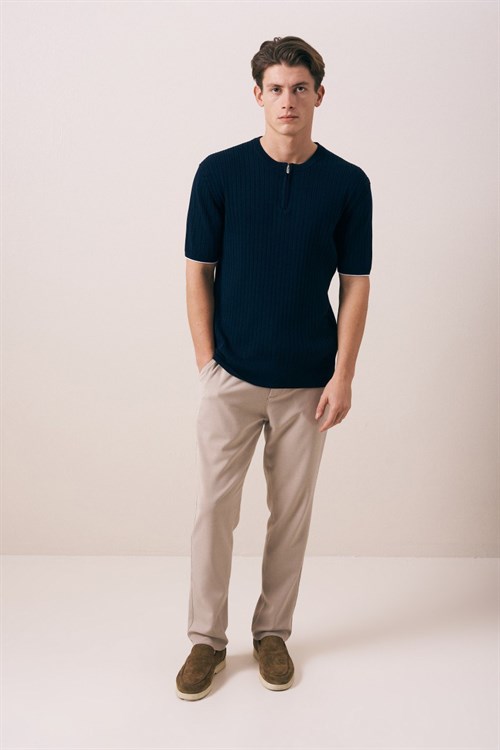Wholesale Mens Navy Crew-Neck T-Shirt