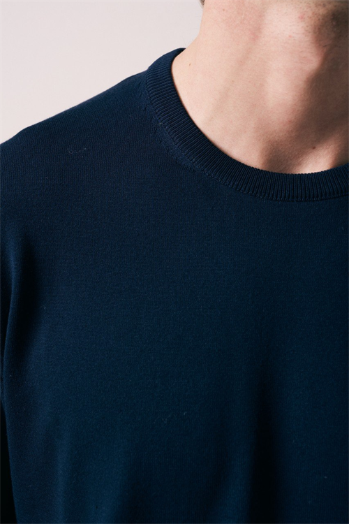 Wholesale Mens Navy Knit Crew-Neck T-Shirt