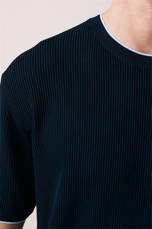 Wholesale Mens Navy Knit Crew-Neck T-Shirt