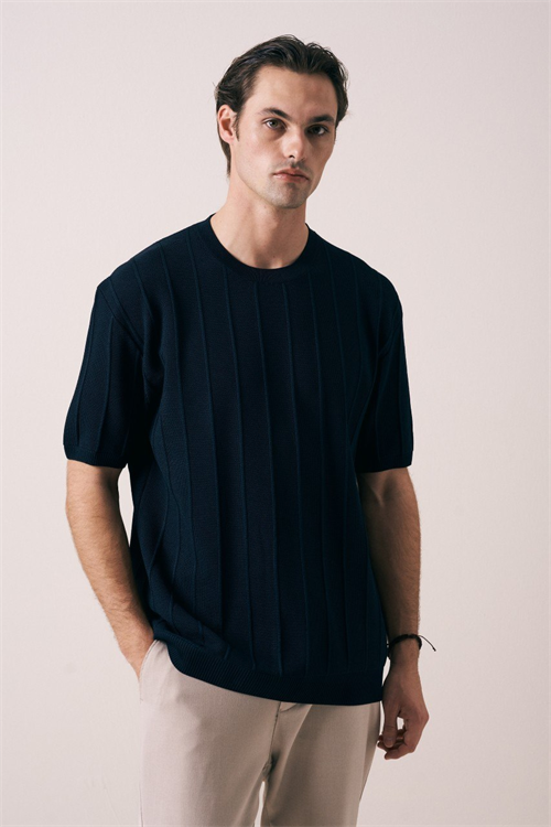 Wholesale Mens Navy Knit Crew-Neck T-Shirt