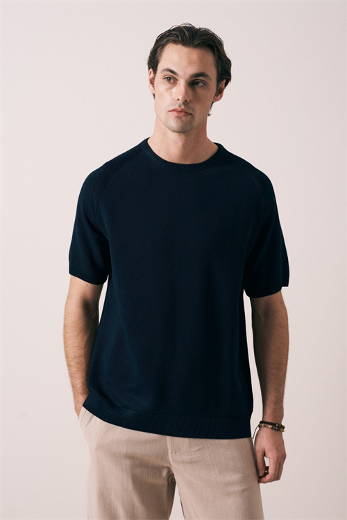 Wholesale Mens Navy Knit Crew-Neck T-Shirt