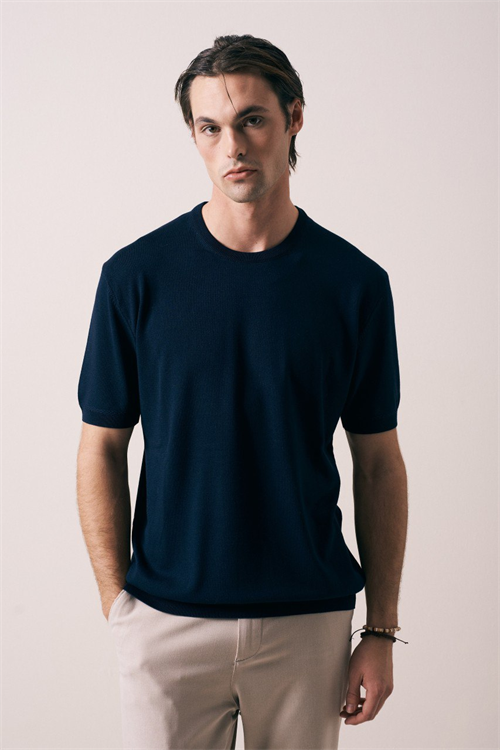 Wholesale Mens Navy Knit Crew-Neck T-Shirt