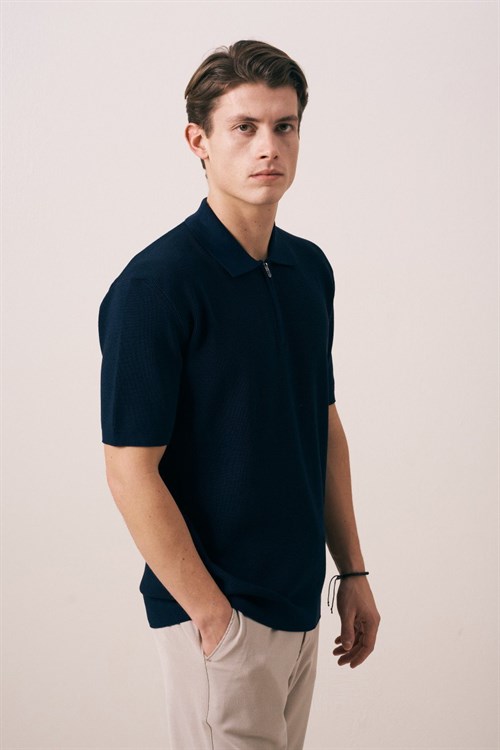 Wholesale Mens Navy Knit T-Shirt