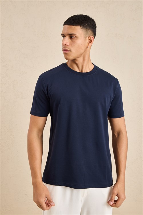 Wholesale Mens Navy Regular Fit Basic Crew-Neck T-Shirt
