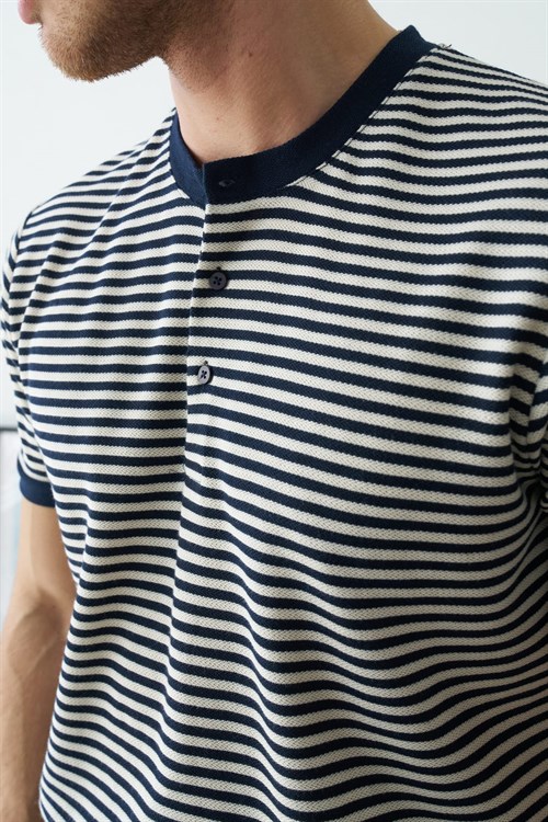 Wholesale Mens Navy T-Shirt