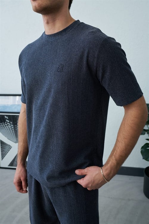 Wholesale Mens Navy T-Shirt