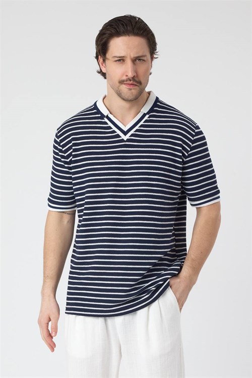 Wholesale Mens Navy T-Shirt