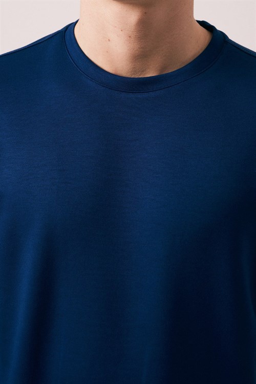 Wholesale Mens Navy T-Shirt