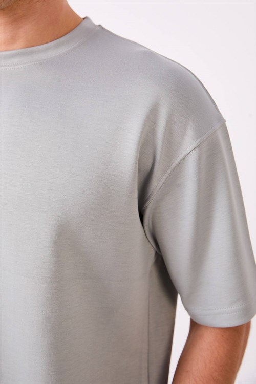 Wholesale Mens Gray T-Shirt And Short Set