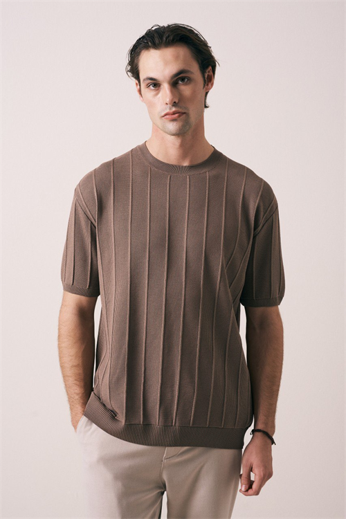 Wholesale Mens Stone Knit Crew-Neck T-Shirt
