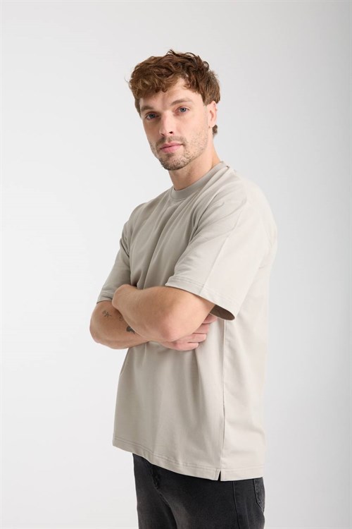 Wholesale Mens Stone Oversized Crew-Neck Basic T-Shirt