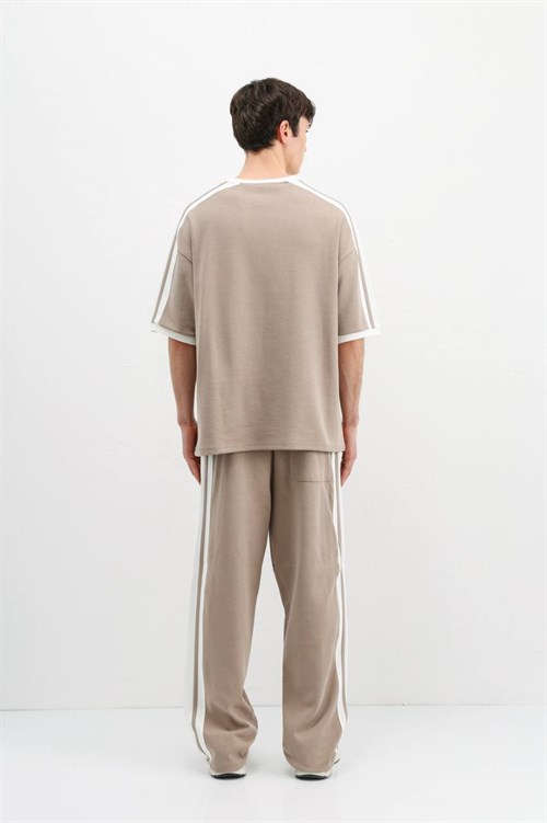 Wholesale Mens Stone T-Shirt and Pants Set