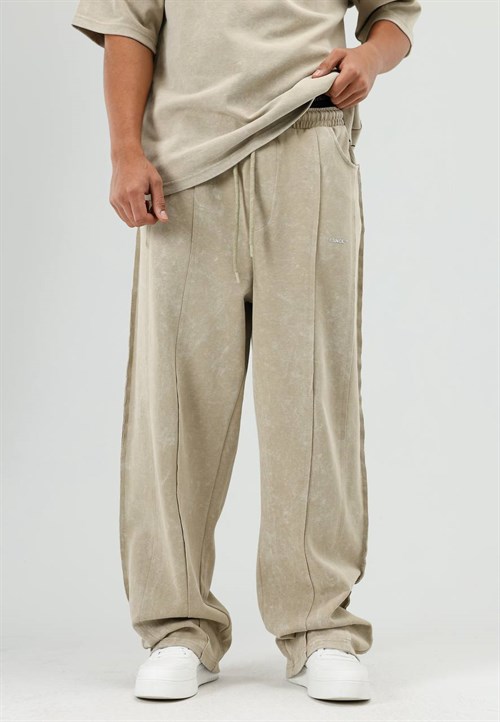 Wholesale Mens Stone T-Shirt and Pants Set