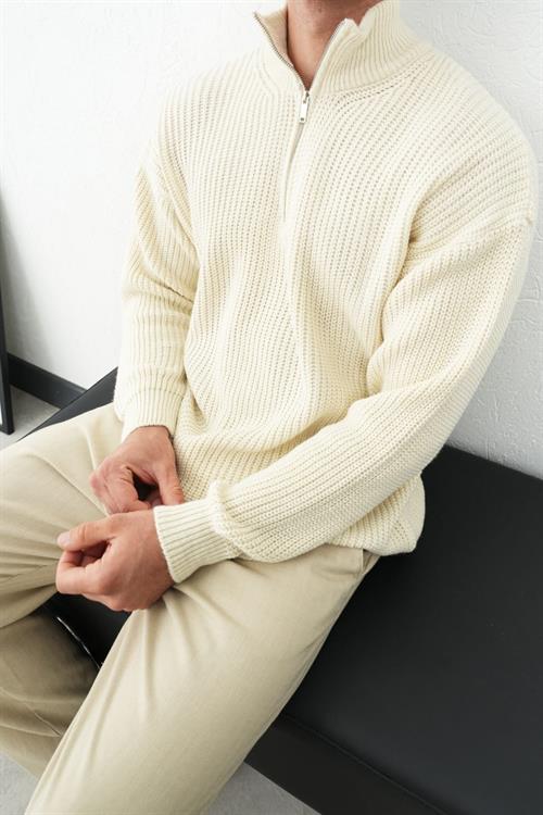 Wholesale Mens Vanilla Knit Sweater