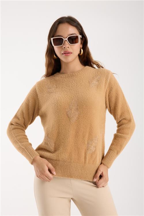 Wholesale Women Beige Crew-Neck Knit Blouse with Beaded Embroidery