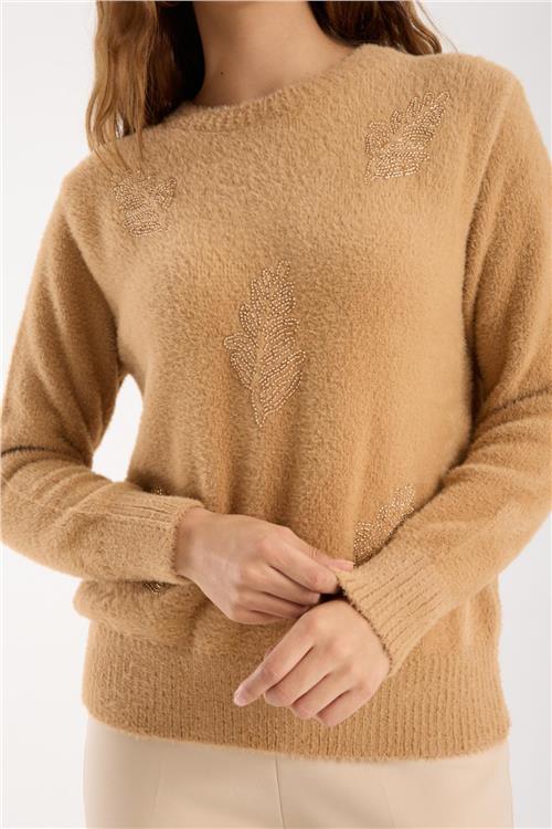 Wholesale Women Beige Crew-Neck Knit Blouse with Beaded Embroidery