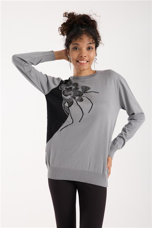 Wholesale Women Gray Crew-Neck Knit Blouse with Rhinestone Embellishments
