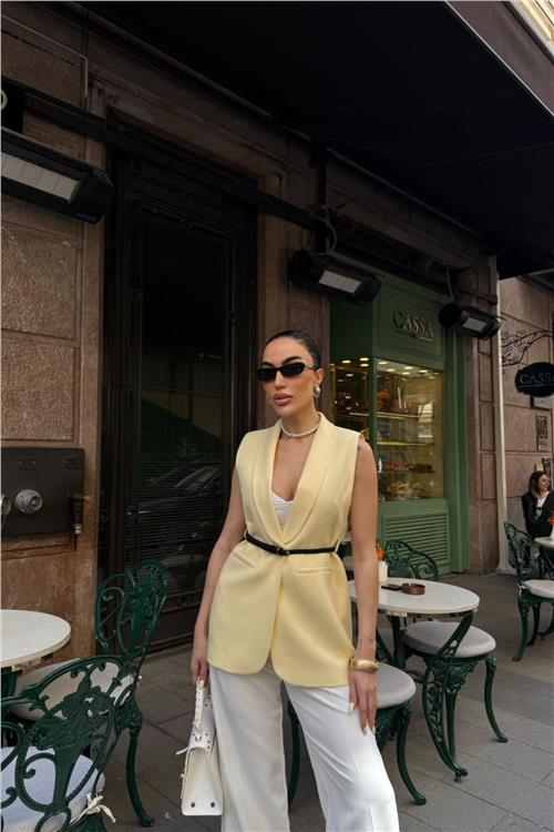 Wholesale Women Light Yellow Vest