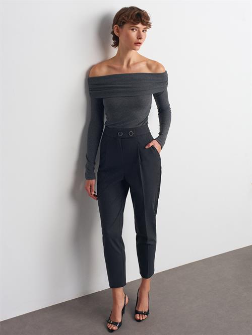 Wholesale Womens Anthracite Button Detailed Pleated Trousers