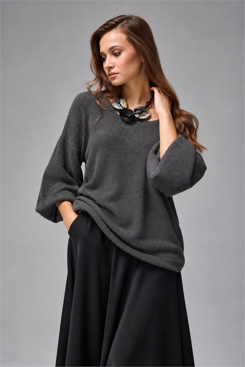 Wholesale Womens Anthracite Relaxed-Fit Mercerized Knit Sweater with Front and Back V-Neck