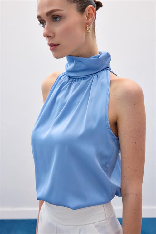 Wholesale Womens Baby Blue Sleeveless Mock-Neck Blouse