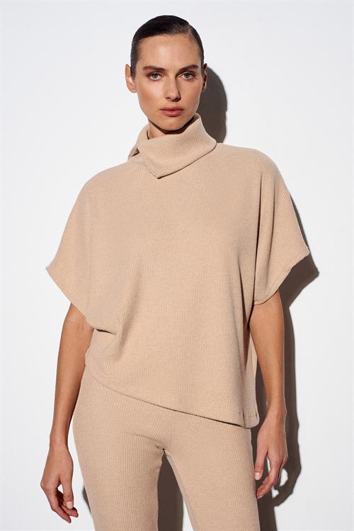 Wholesale Womens Beige Asymmetrical Cut Turtleneck Sweater